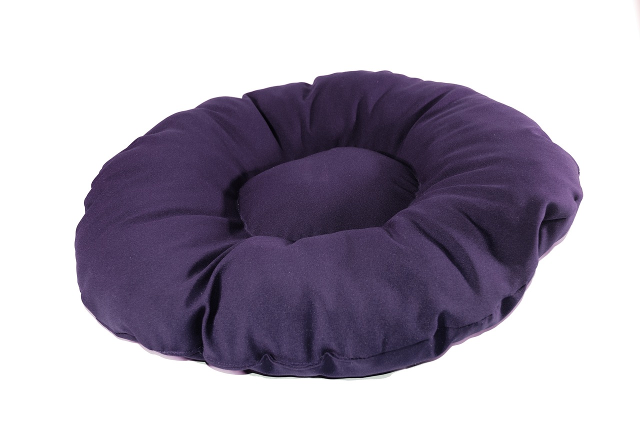 Floor Cushions & Poufs
