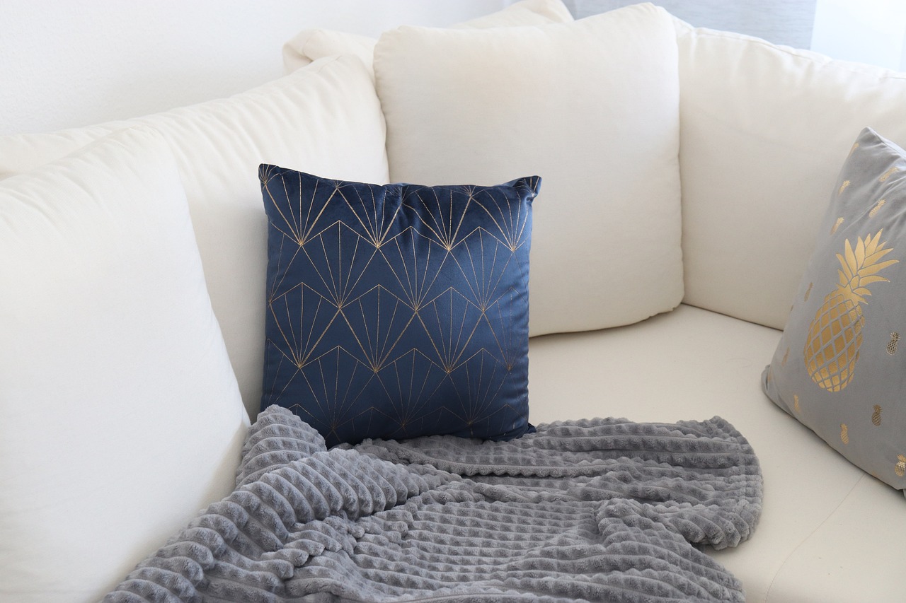Throws and Blankets